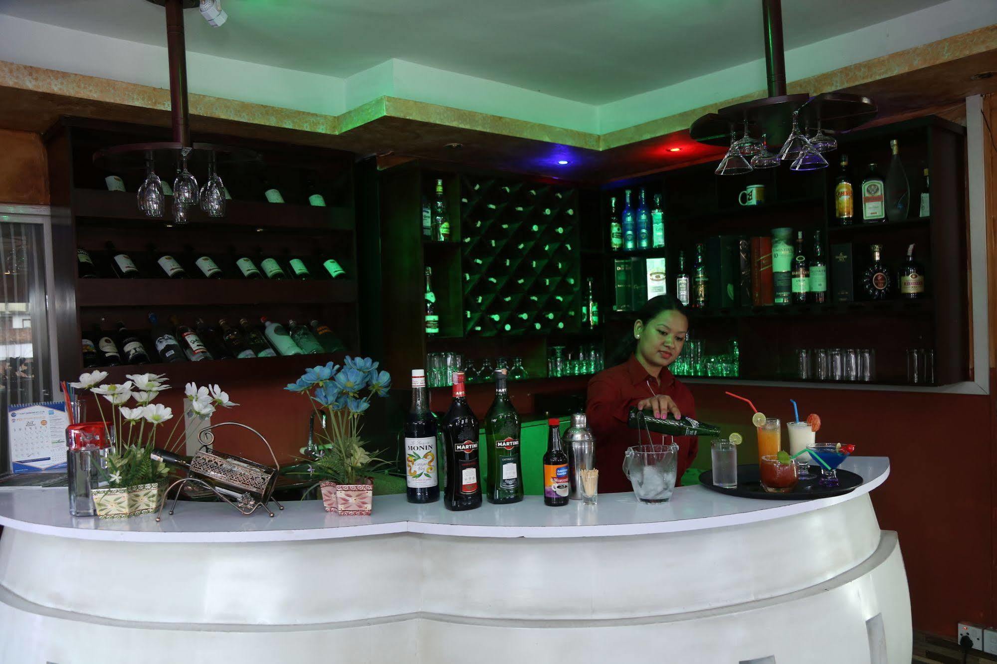 Hotel Nepal Tara Kathmandu Exterior foto